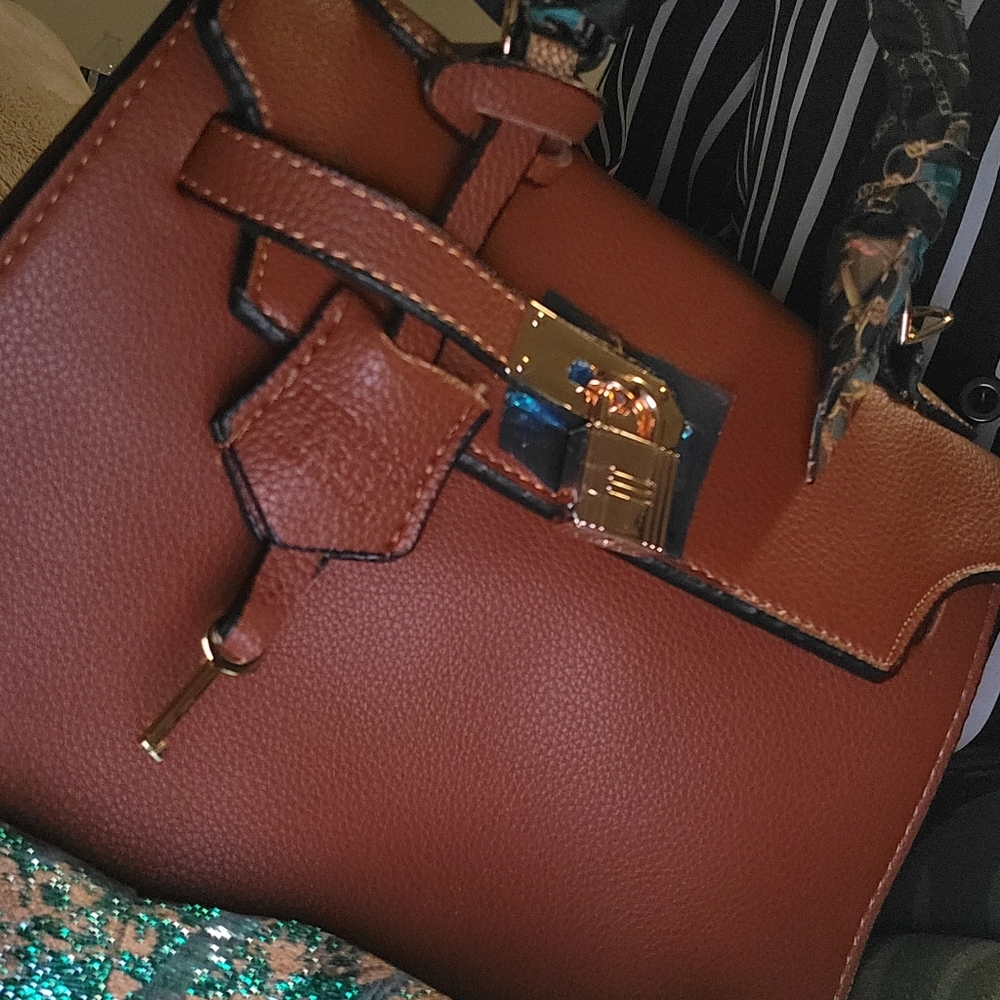 Elegant Brown Epsom Hermes Kelly Handbag